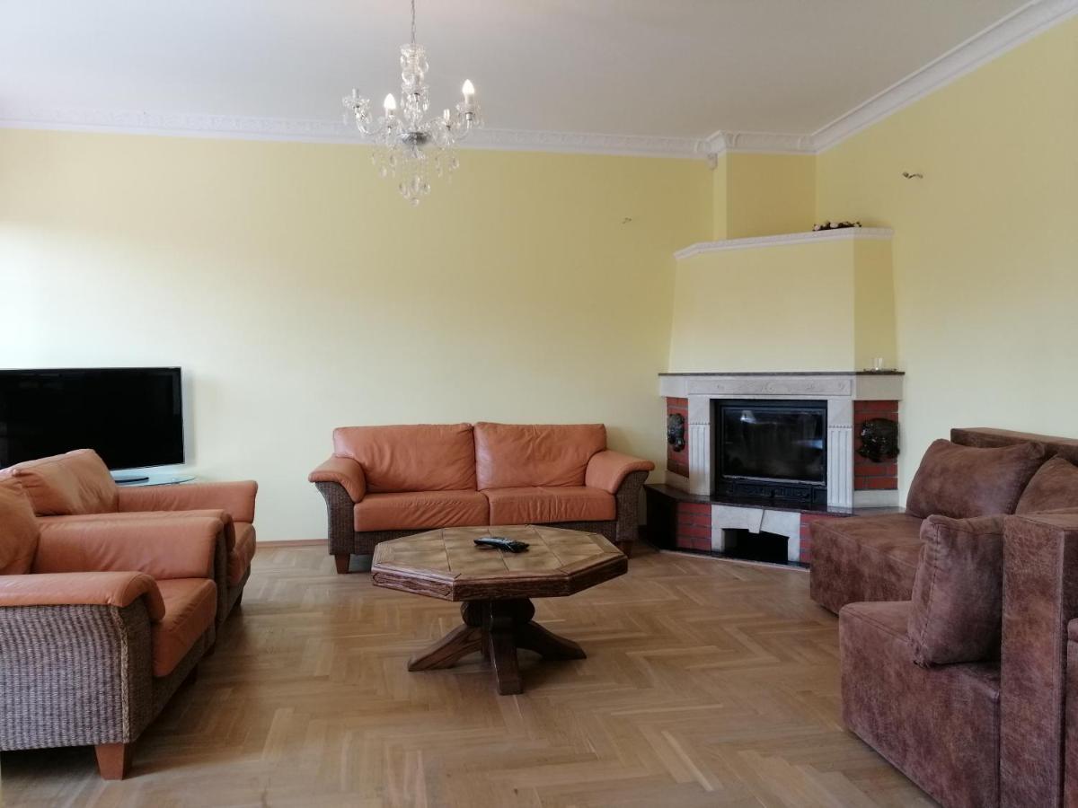 Dom Wypoczynkowy Rybnicka - Apartamenty Гдиня Екстер'єр фото