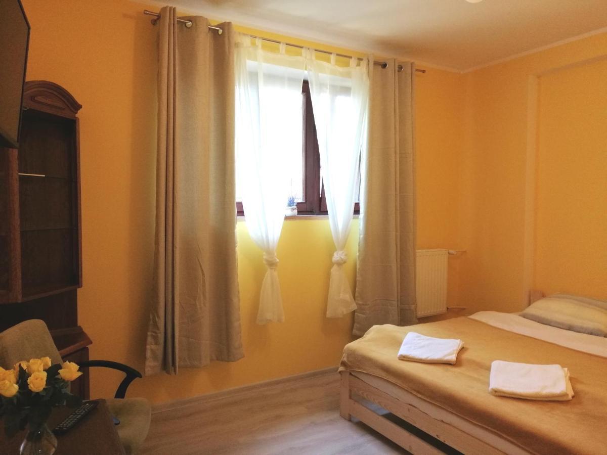 Dom Wypoczynkowy Rybnicka - Apartamenty Гдиня Екстер'єр фото